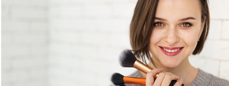 Dicas de maquiagem para esconder manchas